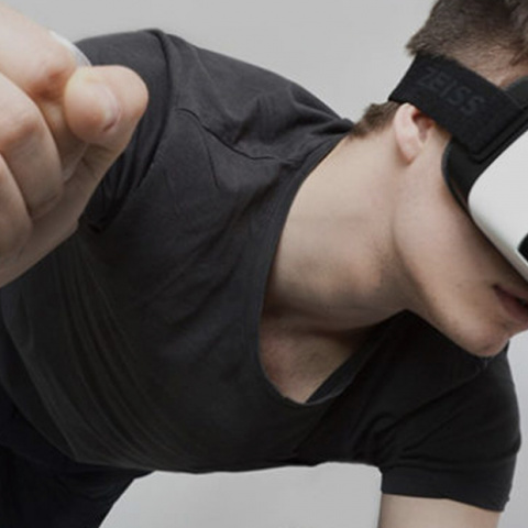 virtual reality fitness equipment