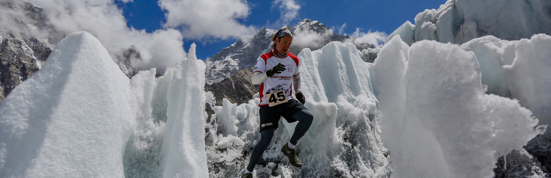 Elite personal trainer Shaun Stafford running the Tenzing Hillary Everest Marathon,