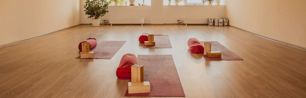 A group exercise studio used for yoga and Pilates