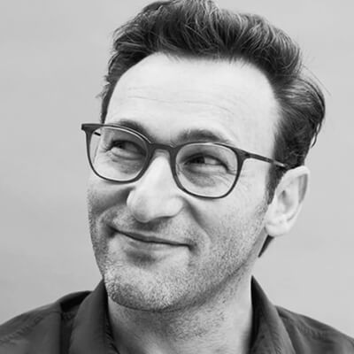 Simon Sinek portrait