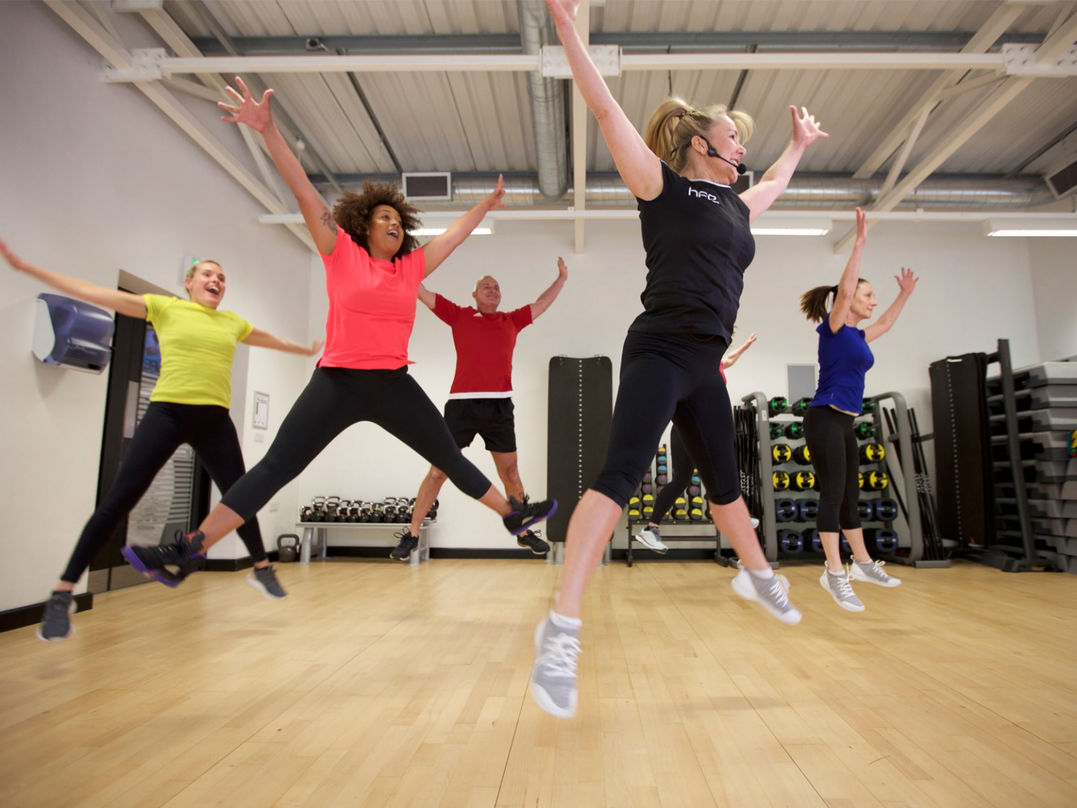 Exercise to Music Courses and Qualifications | HFE