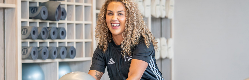 HFE tutor in wellbeing studio HFE tutor in wellbeing studio