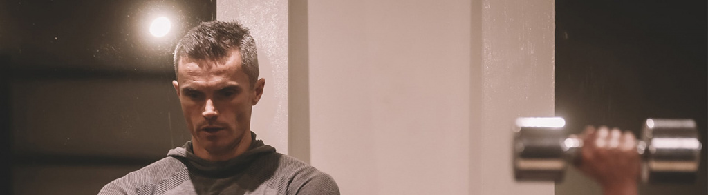 Matt Roberts training a client in the gym