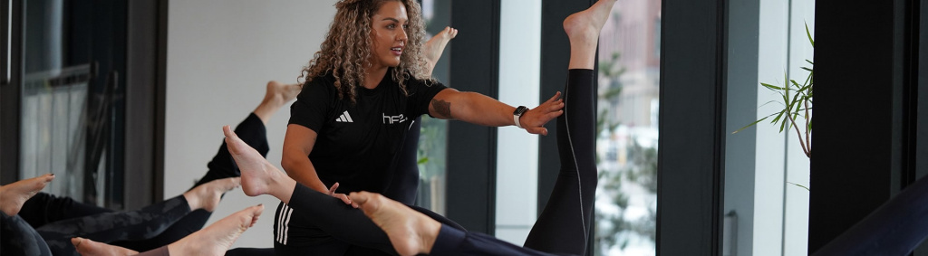 HFE Pilates tutor teaching class